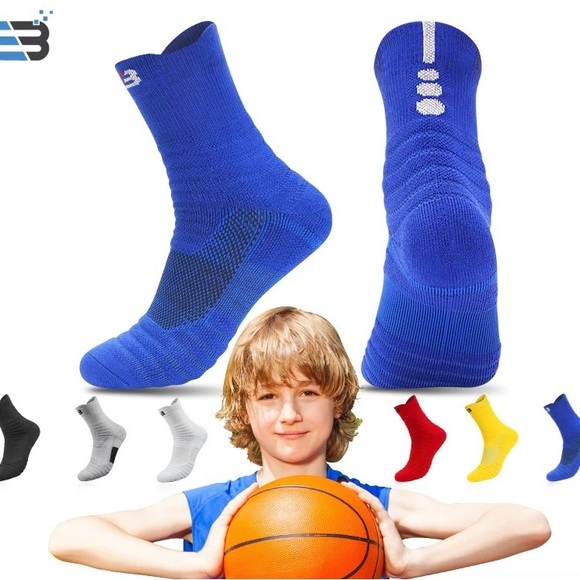 7 pairs Youth Sports Athletes Socks - Picture 2 of 5